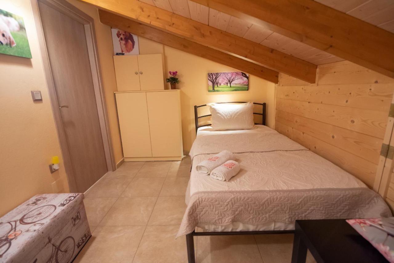 Appartamento Soffitta Luminosa Preveza Esterno foto